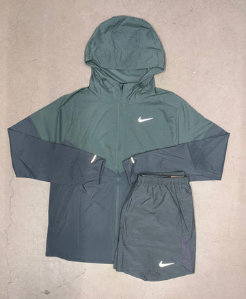 Nike Jungle Jacket & Short Set